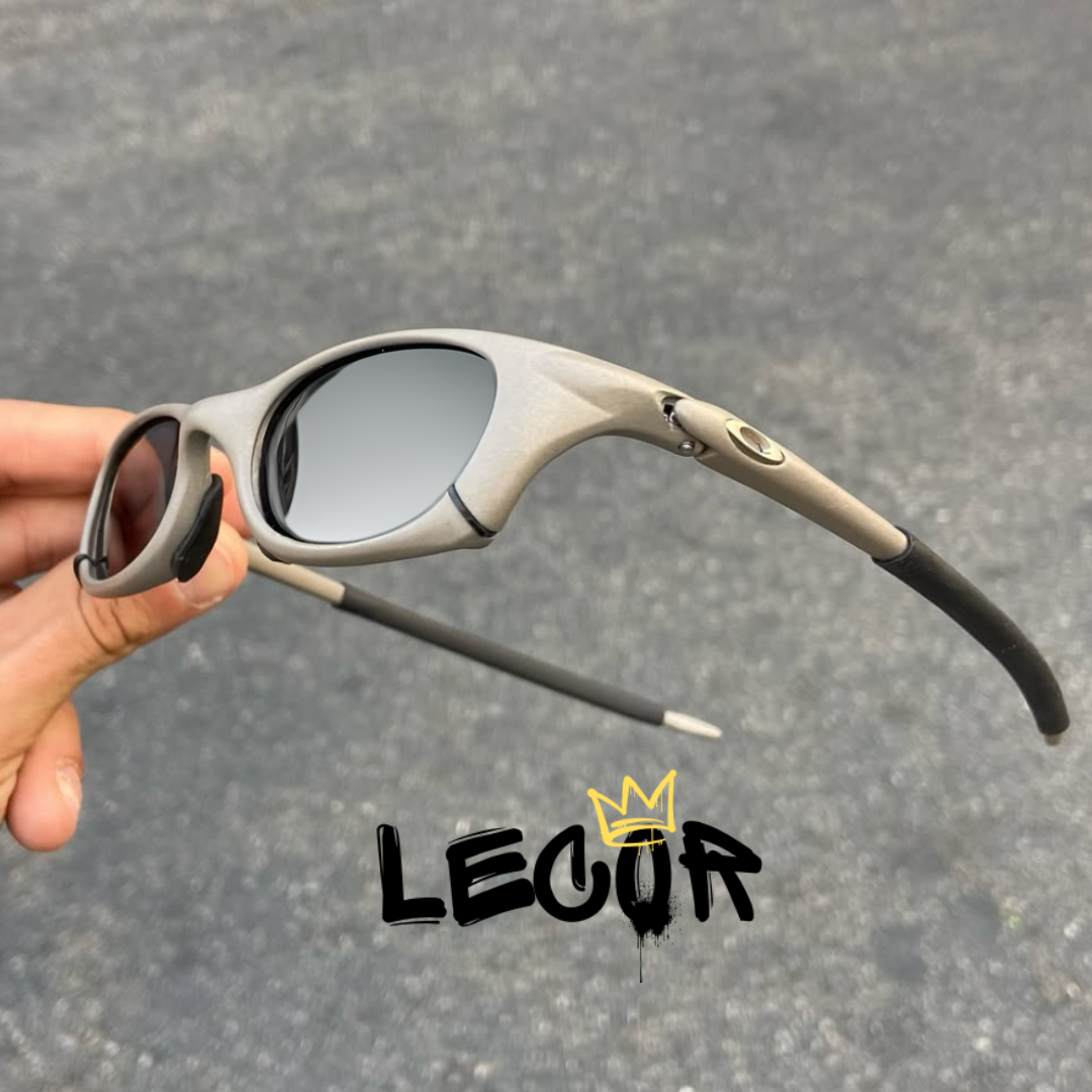 Oakley MAG Four Silver