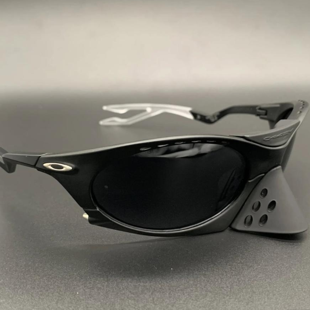 Oakley Plantaris Black Matte