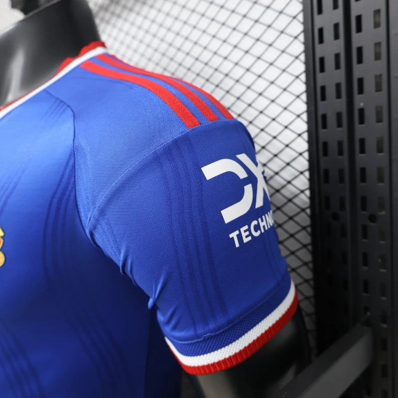 Manchester United 2026/27 Away Blue Football Shirt – Slim Fit Athletic Style