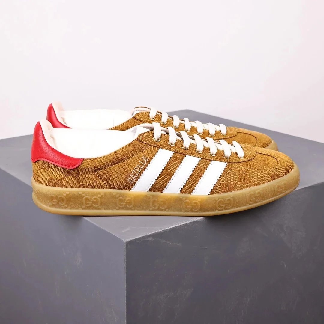 Adidas Gazelle Special Edition GUC Sneakers**