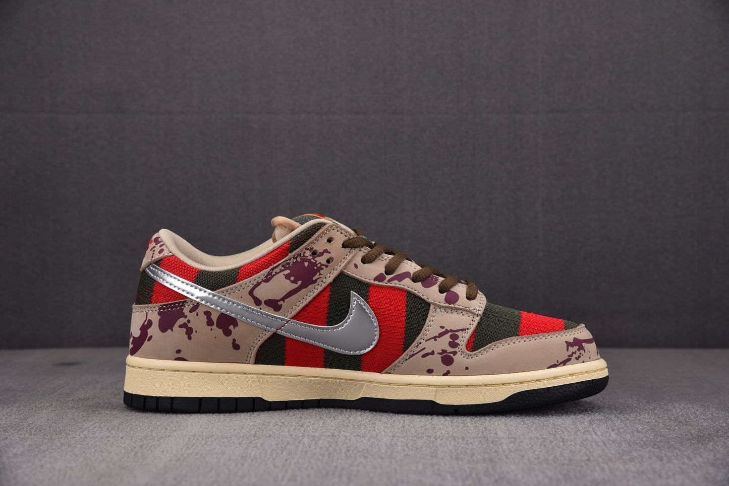 NK Dunk SB Low Freddy Krueger