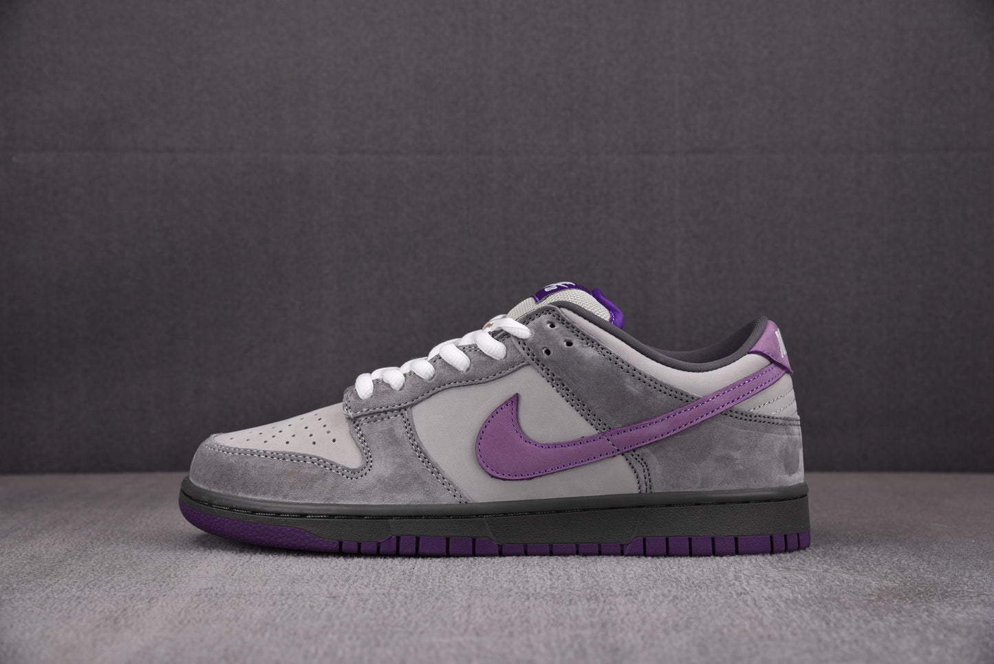 NK Dunk SB Low“Purple Pigeon”