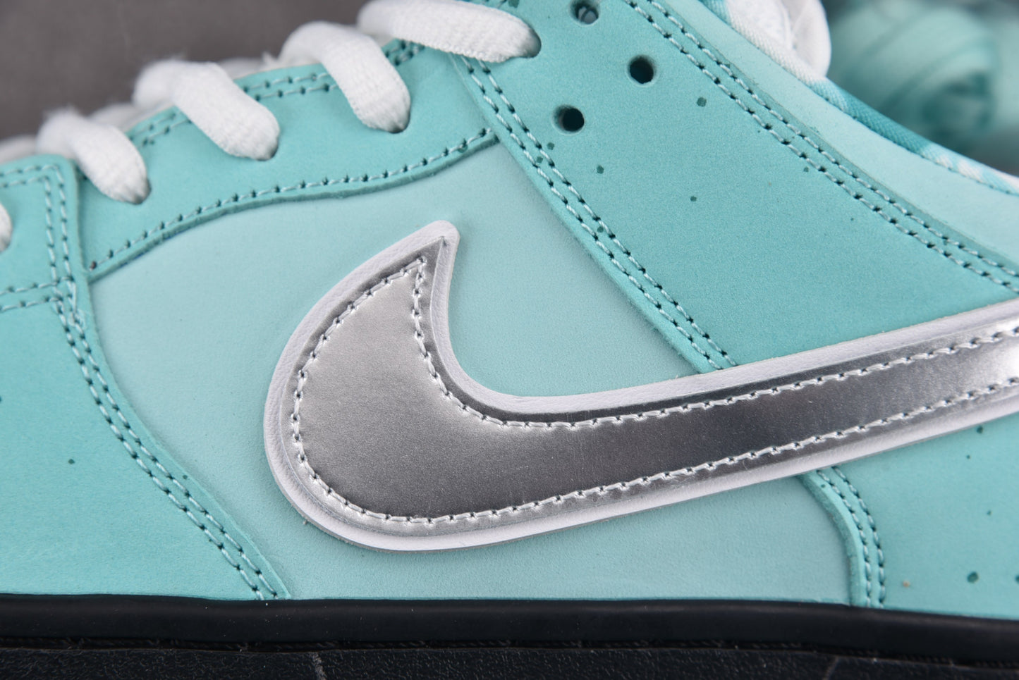 CONCEPTS X DUNK SB LOW “TIFFANY LOBSTER”