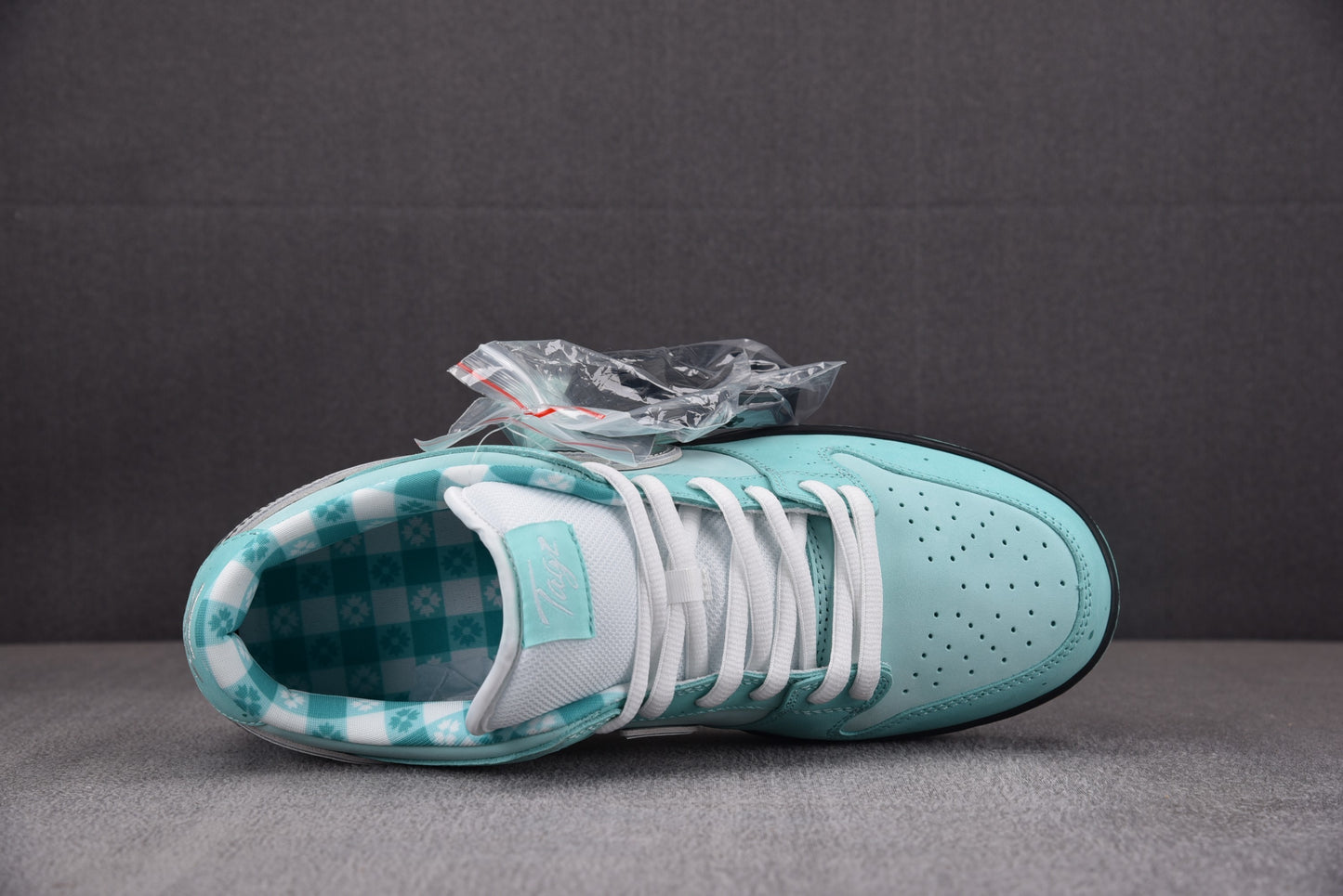 CONCEPTS X DUNK SB LOW “TIFFANY LOBSTER”