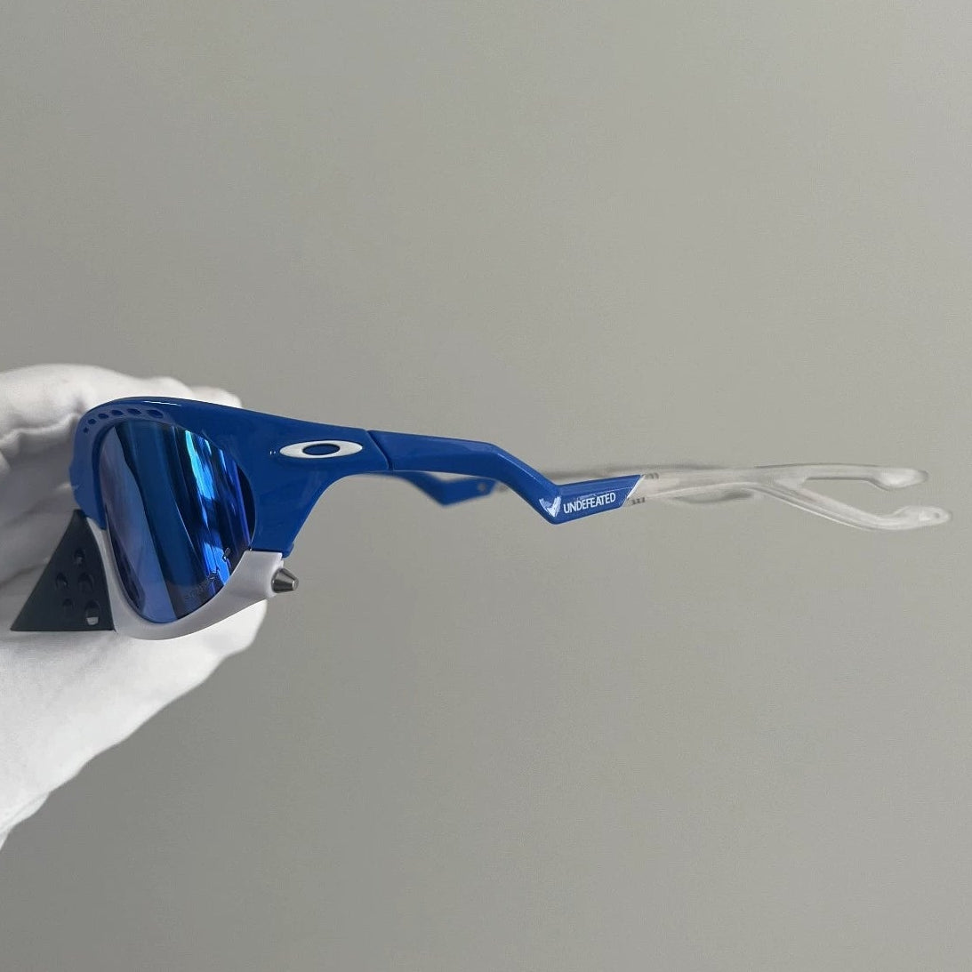 P l a n t a r i s Blue Undefeated