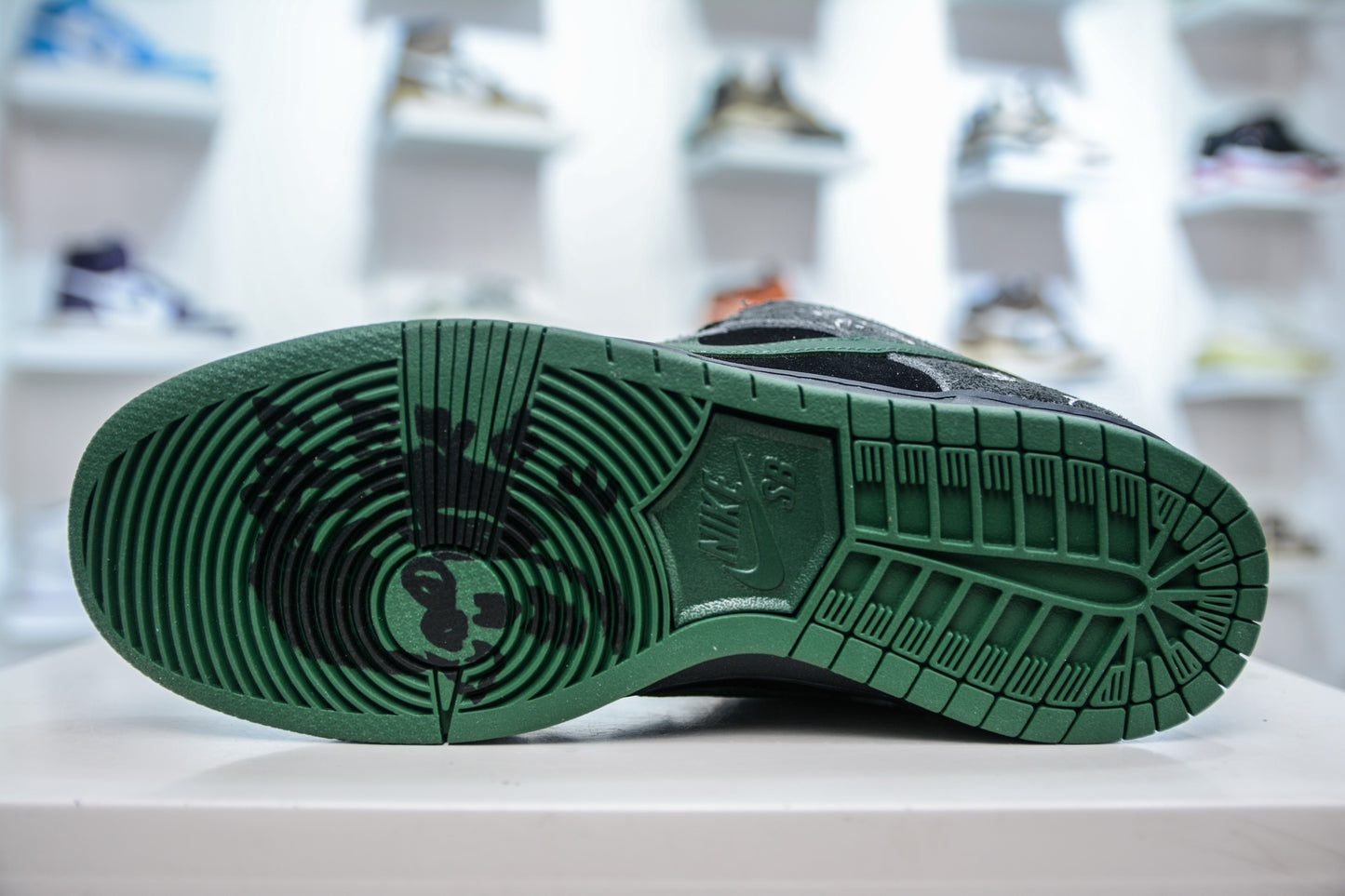 Nike SB Dunk Low x THERE Skateboarding Ultra Humanized Preto