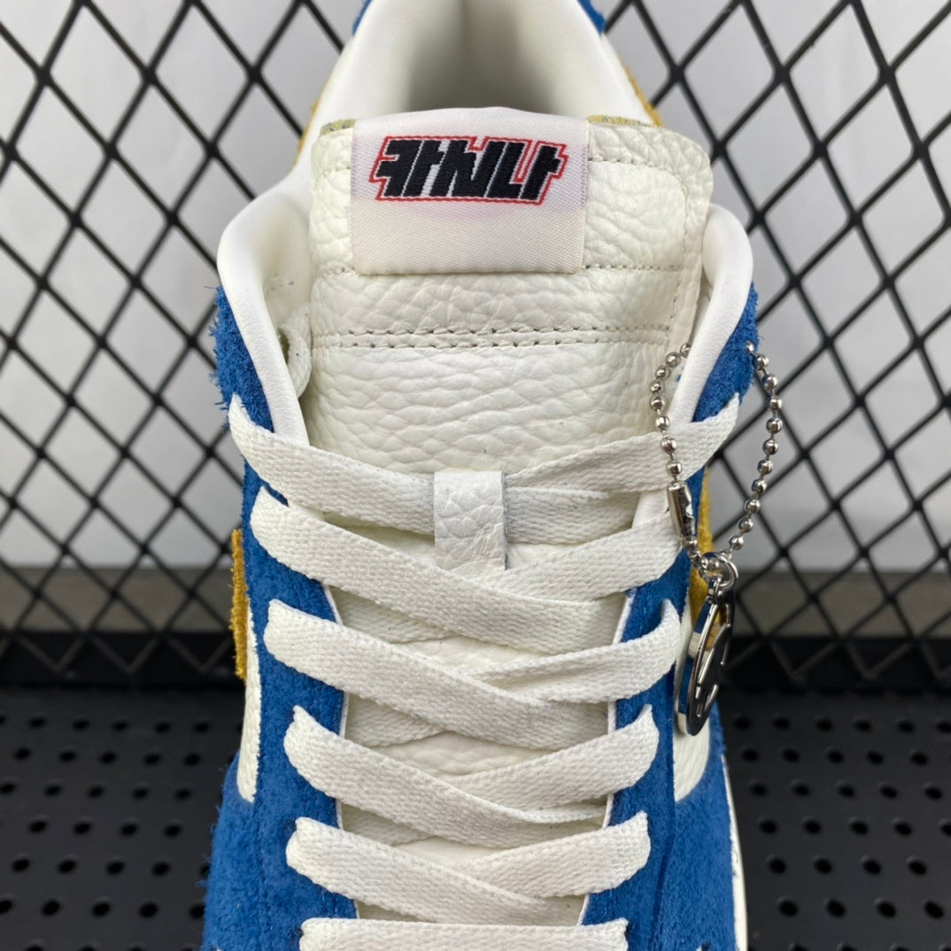 Nike Dunk Low x Kasina “80s Bus”